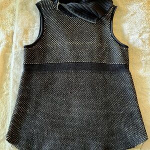 Elie Tahari Navy Base & Cream Asymmetrical Mock Zip Neck Sweater Vest